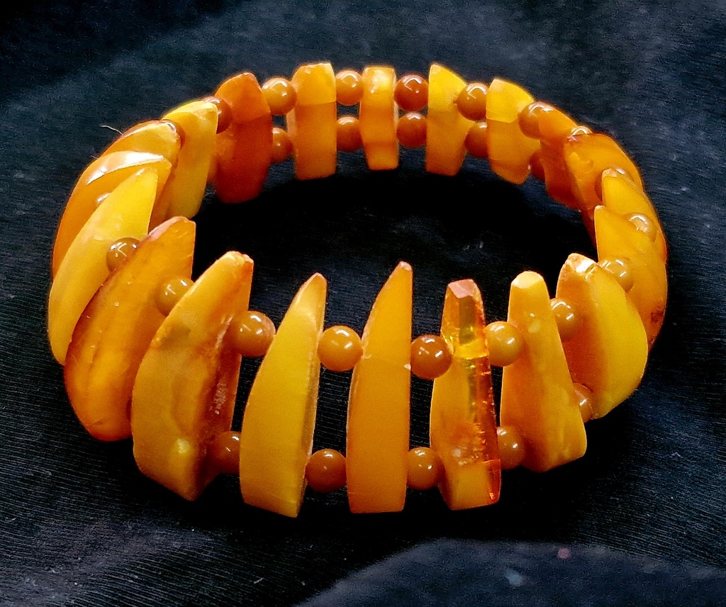 Vintage baltic amber bracelet Amber Bracelet butterscotch 23.4g