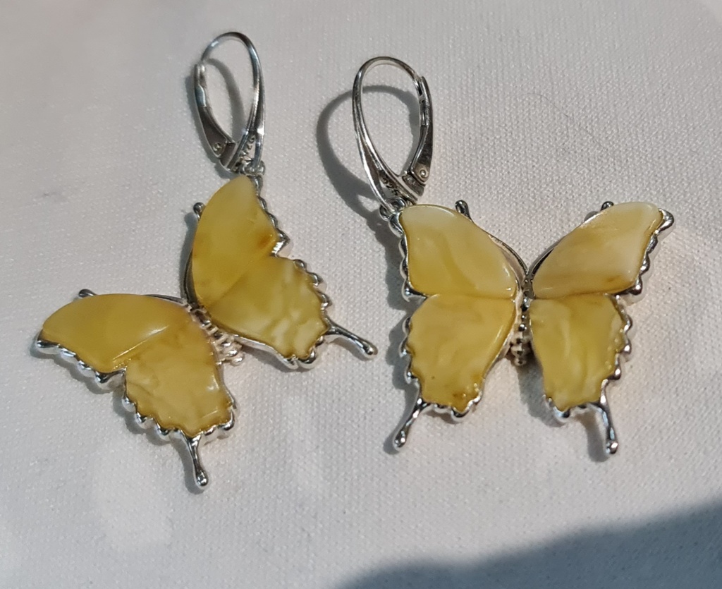 Authentic Baltic amber pair of earrings butterfly with 925 sterling silver