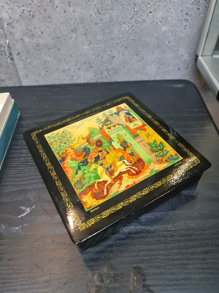 Russian Mstera Lacquer Box Signed A. Vilipov (Leave Prince Vladmir)