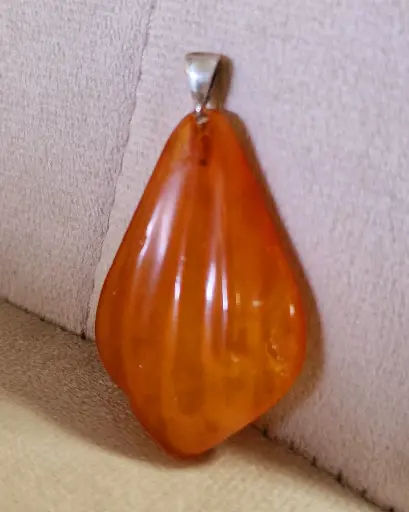 Genuine BALTIC AMBER Silver 925  Pendant