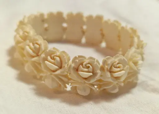 Unique carved ivory rose bead bracelet