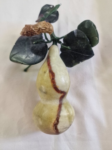 Vintage 1970 Jade Hard Stone Gourd fruit 275.4 g